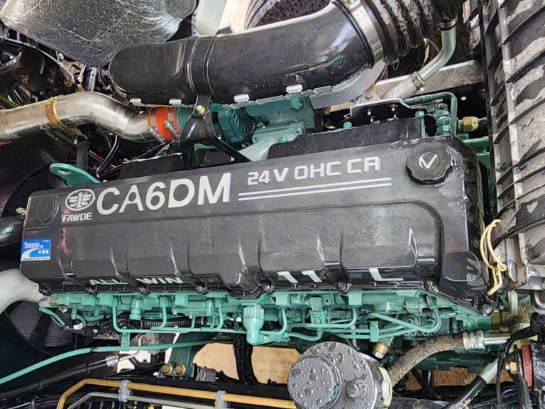 Đầu Kéo Faw 460HP JH6 Cầu Dầu - Ảnh 6